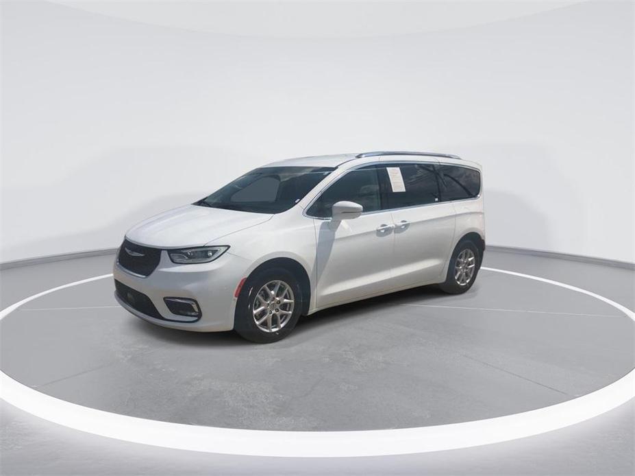 used 2021 Chrysler Pacifica car, priced at $26,296