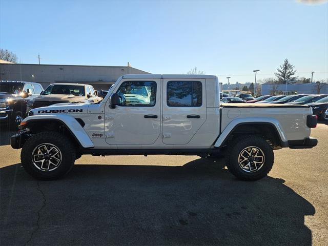 new 2025 Jeep Gladiator car, priced at $65,493