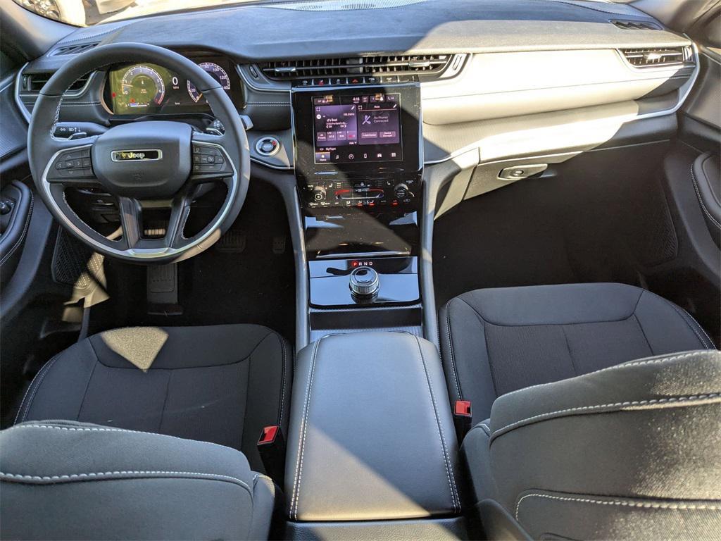 new 2025 Jeep Grand Cherokee L car, priced at $36,993