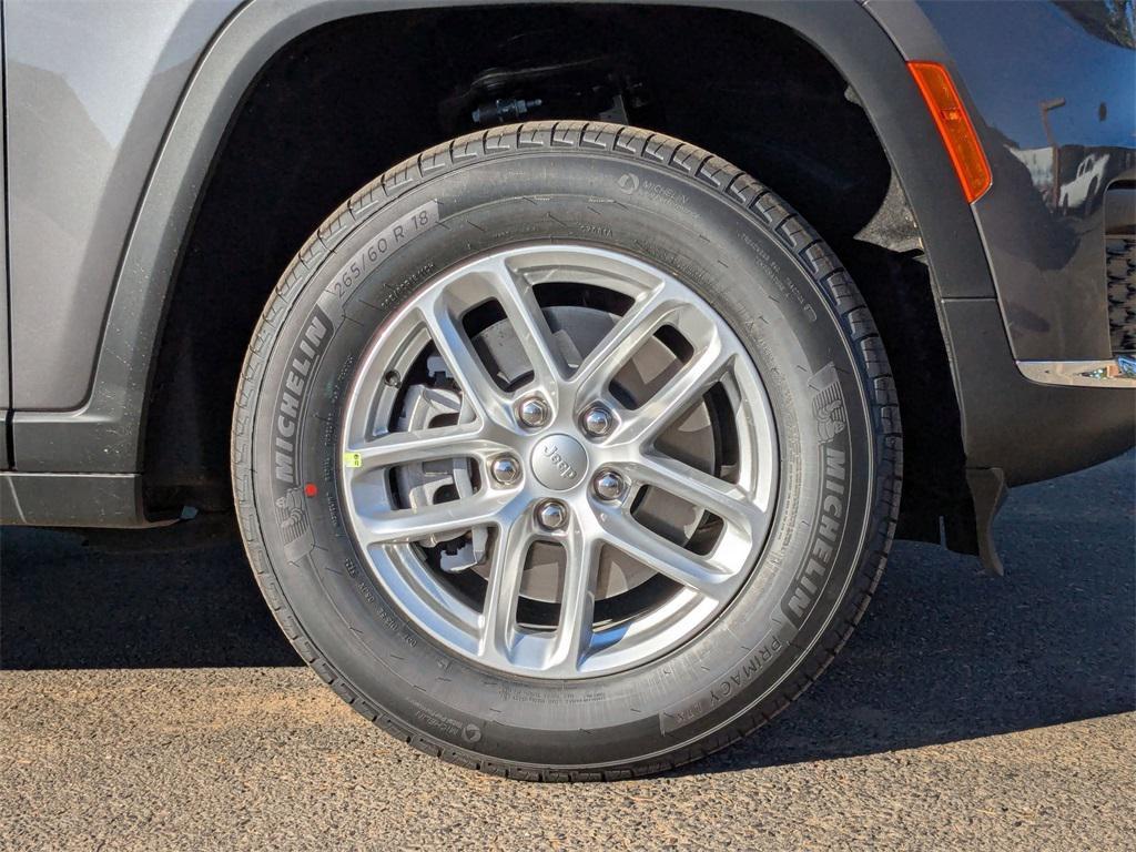 new 2025 Jeep Grand Cherokee L car, priced at $36,993