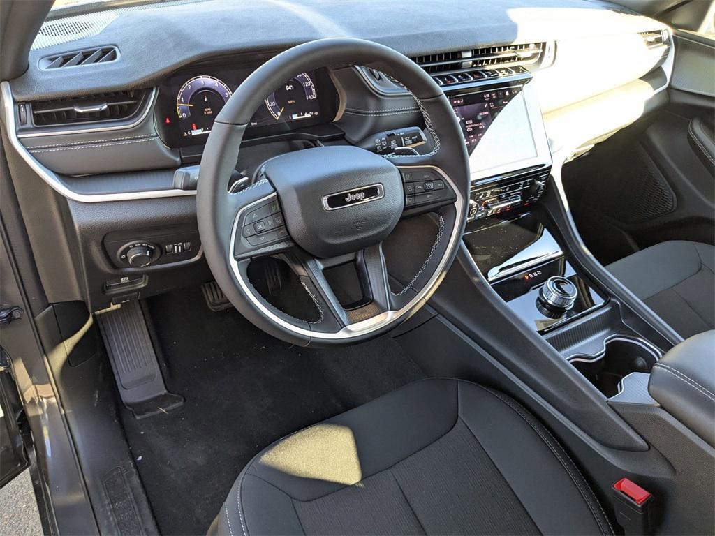 new 2025 Jeep Grand Cherokee L car, priced at $36,993