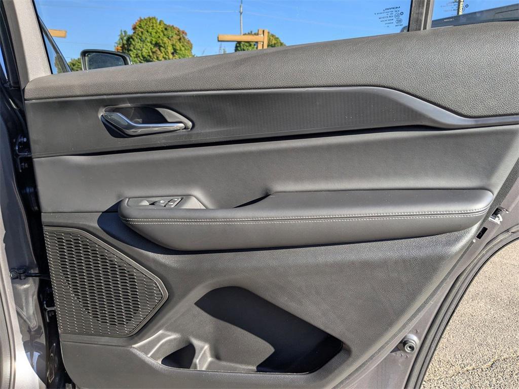 new 2025 Jeep Grand Cherokee L car, priced at $36,993