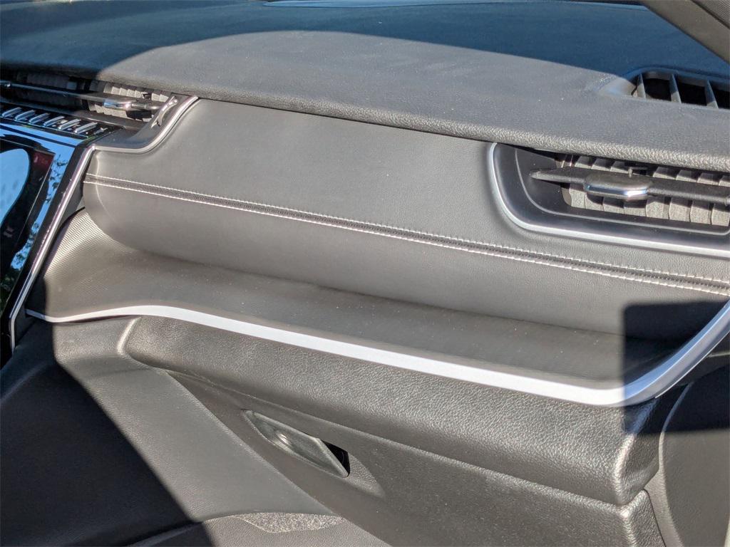 new 2025 Jeep Grand Cherokee L car, priced at $36,993