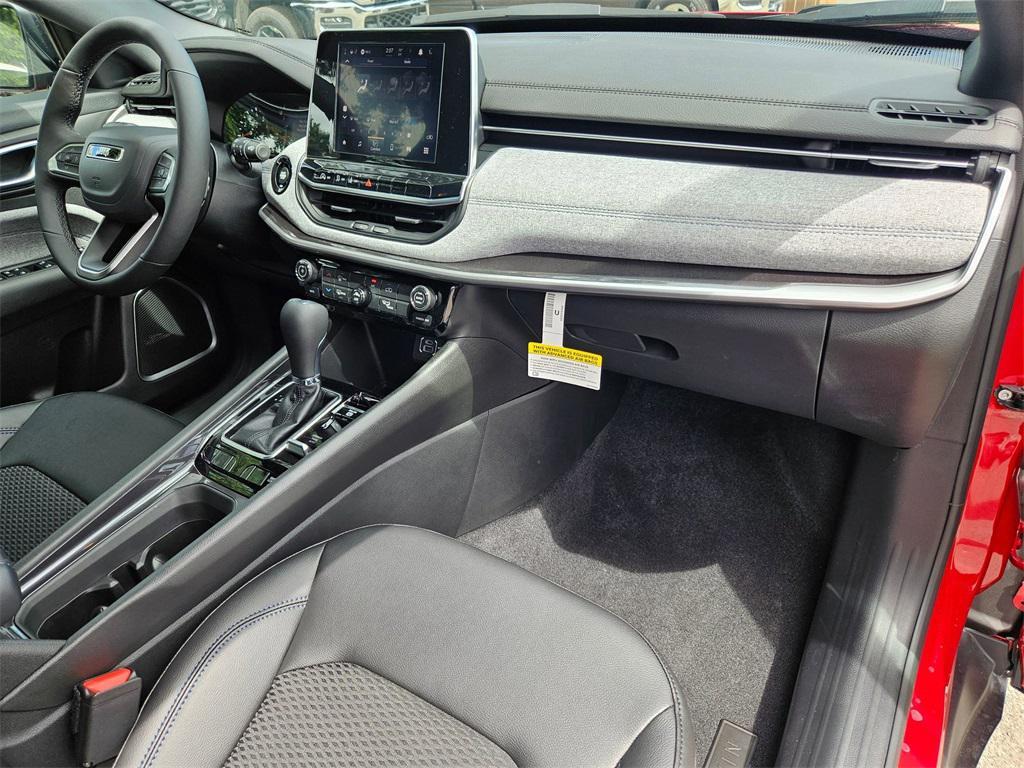 new 2025 Jeep Compass car, priced at $25,993