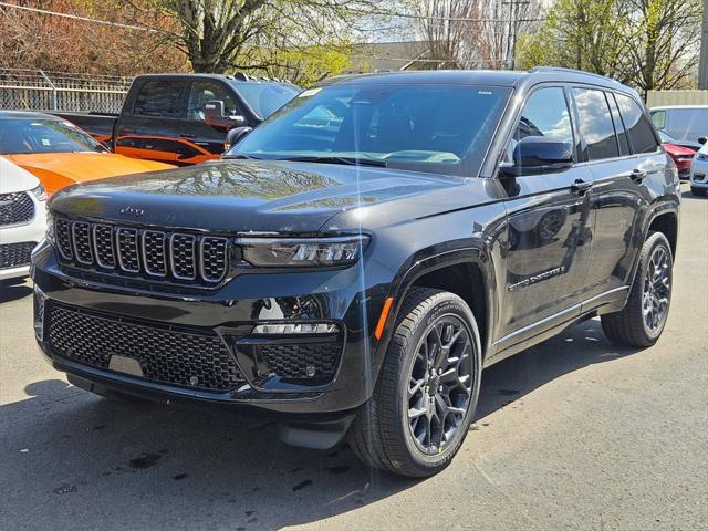 new 2025 Jeep Grand Cherokee car, priced at $68,725