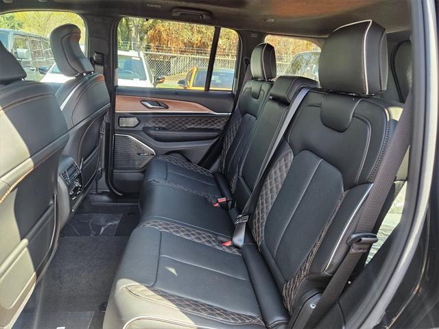 new 2025 Jeep Grand Cherokee car, priced at $68,725