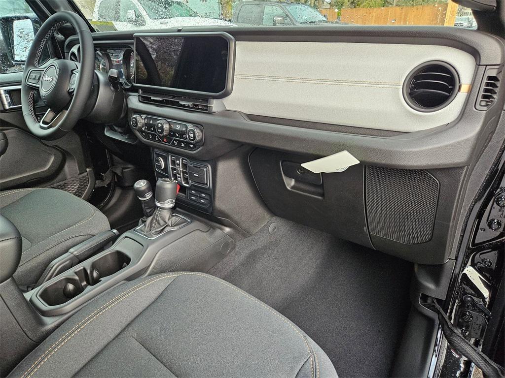 new 2025 Jeep Gladiator car, priced at $44,993