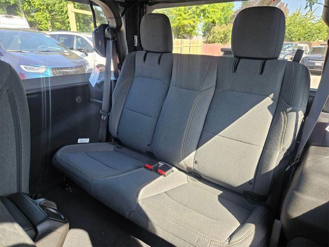 new 2025 Jeep Wrangler car, priced at $31,993