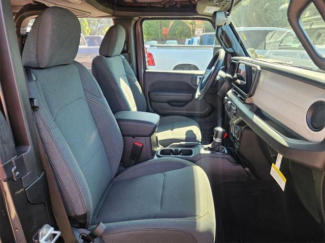 new 2025 Jeep Wrangler car, priced at $31,993