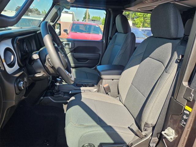 new 2025 Jeep Wrangler car, priced at $31,993