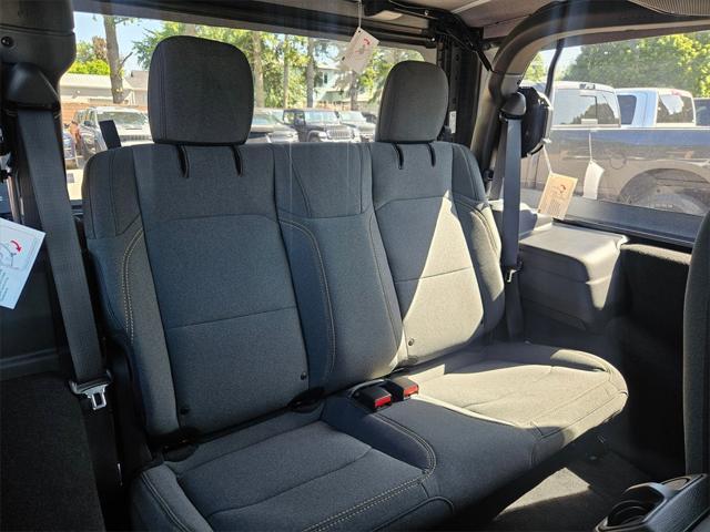 new 2025 Jeep Wrangler car, priced at $31,993