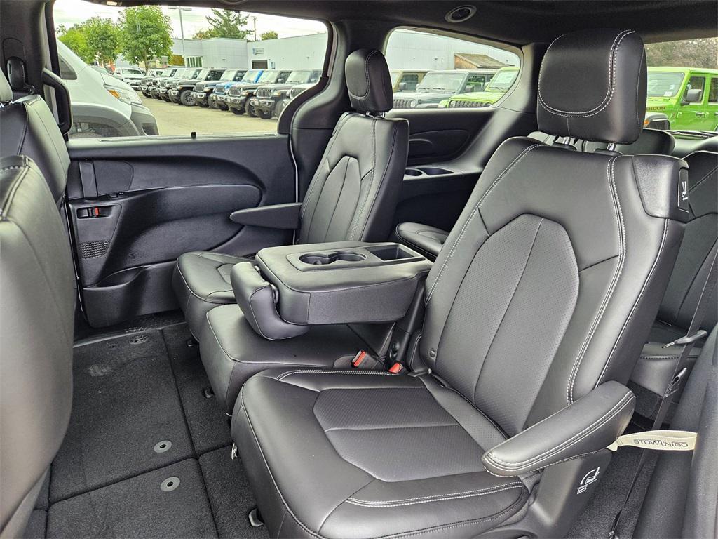 new 2026 Chrysler Pacifica car, priced at $40,743