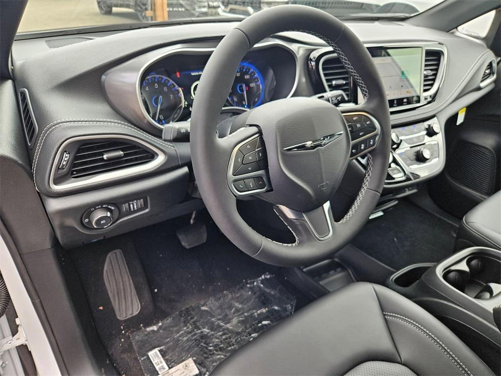 new 2026 Chrysler Pacifica car, priced at $40,743