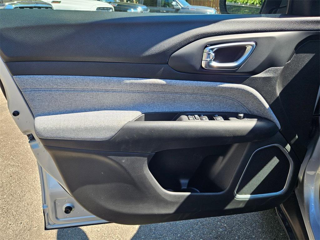 new 2025 Jeep Compass car, priced at $25,993