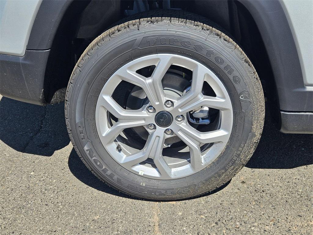 new 2025 Jeep Compass car, priced at $25,993