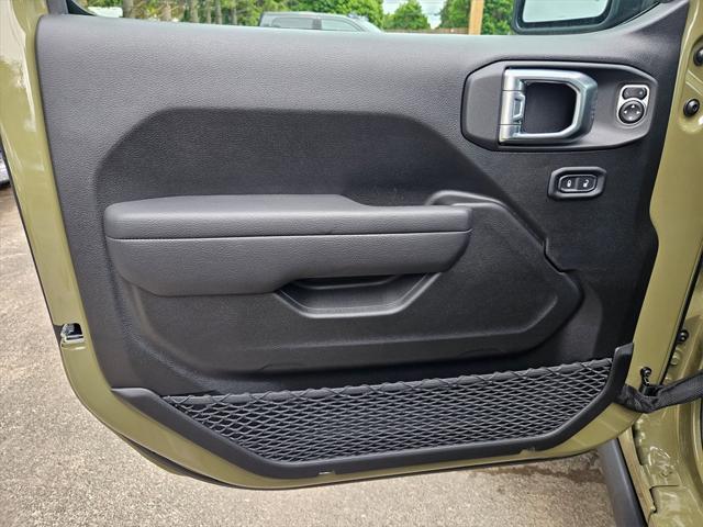 new 2025 Jeep Wrangler car, priced at $53,493