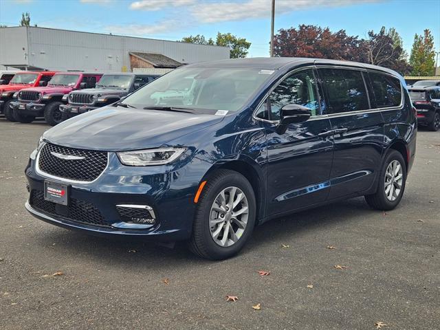 new 2024 Chrysler Pacifica car, priced at $40,493