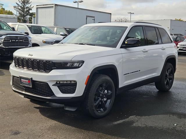 new 2025 Jeep Grand Cherokee car, priced at $46,993