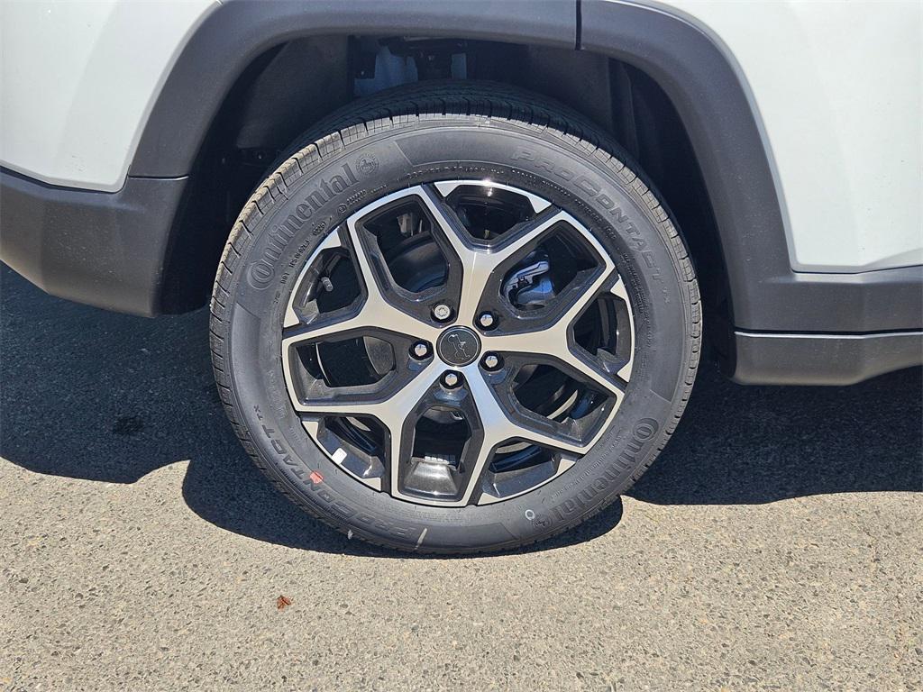 new 2025 Jeep Compass car, priced at $28,993