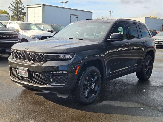 new 2025 Jeep Grand Cherokee car, priced at $47,993