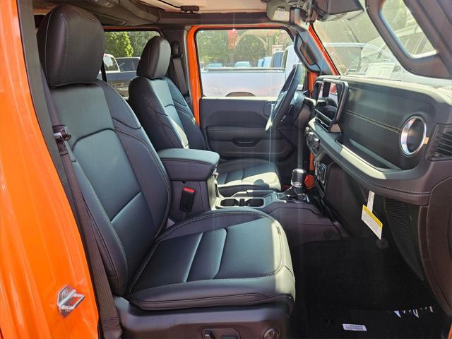 new 2025 Jeep Wrangler car, priced at $48,993