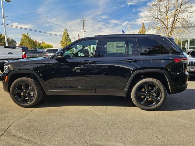 new 2024 Jeep Grand Cherokee car, priced at $48,455