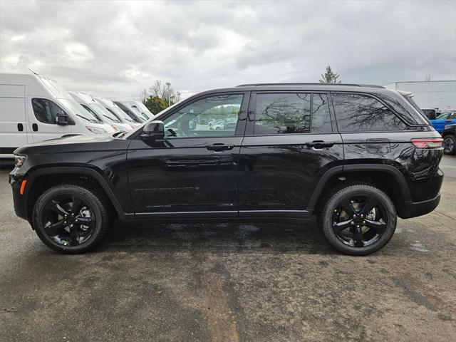 new 2025 Jeep Grand Cherokee car, priced at $56,455