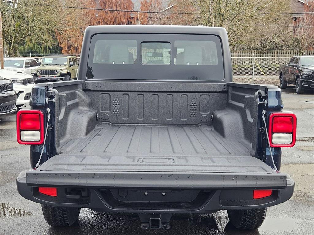 new 2025 Jeep Gladiator car, priced at $37,743