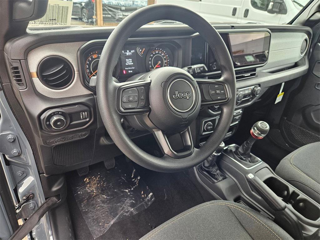 new 2025 Jeep Wrangler car, priced at $32,993