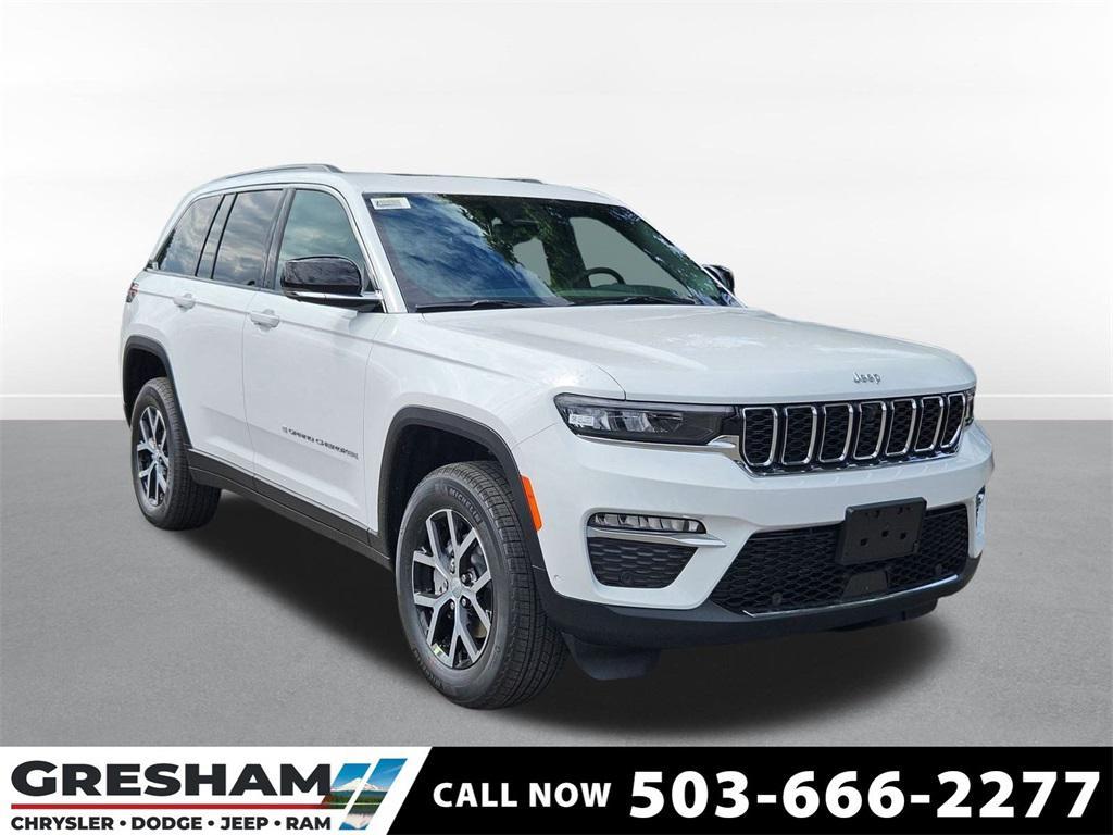 new 2025 Jeep Grand Cherokee car, priced at $45,493