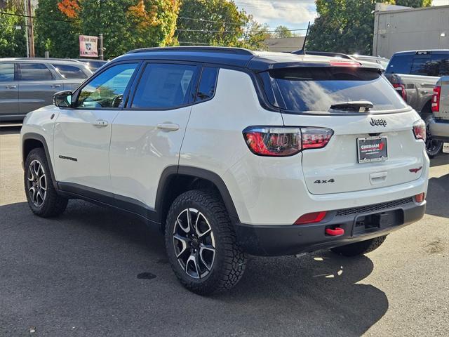 new 2025 Jeep Compass car, priced at $31,493