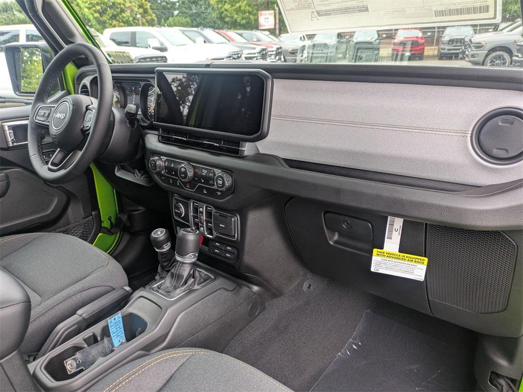new 2025 Jeep Gladiator car, priced at $42,499
