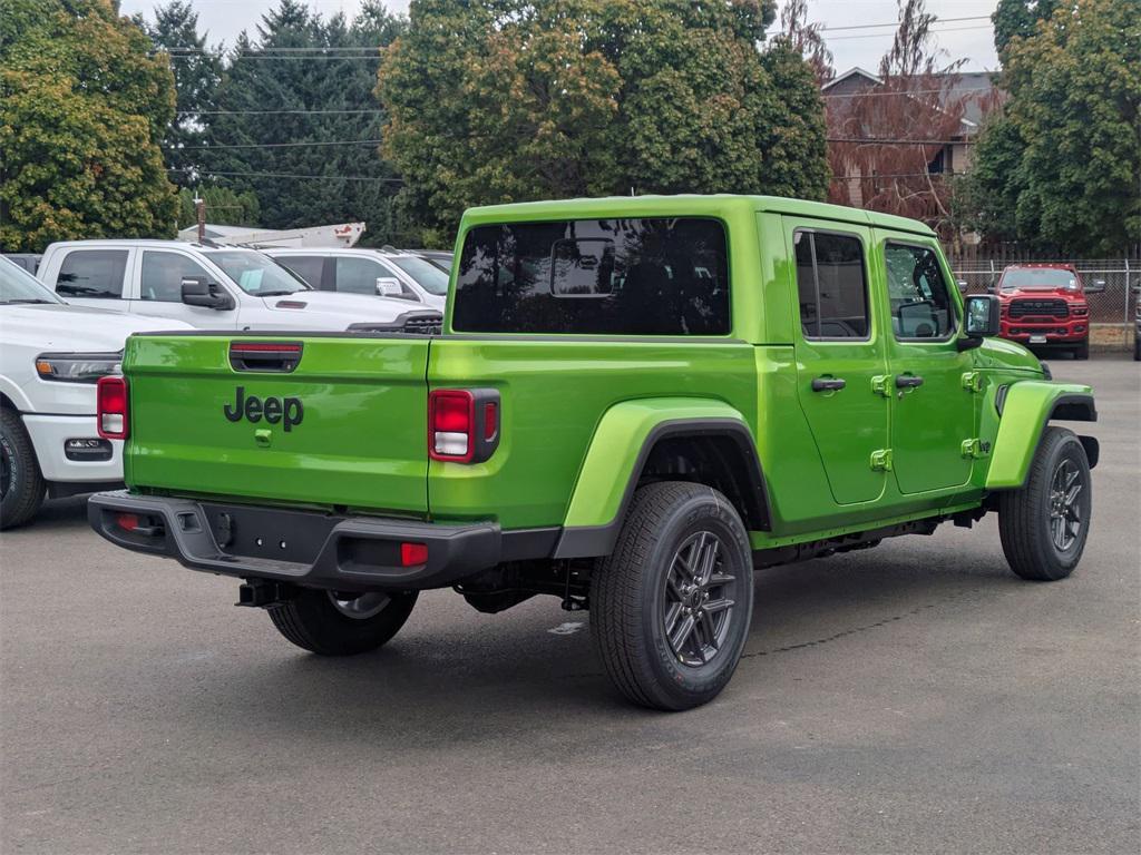new 2025 Jeep Gladiator car, priced at $42,499