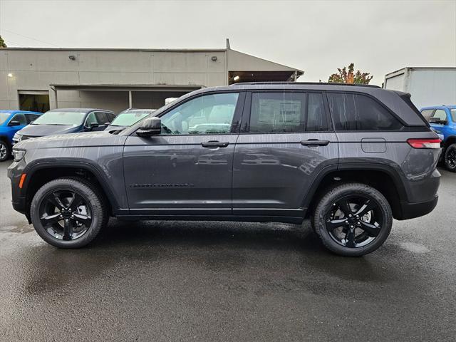 new 2025 Jeep Grand Cherokee car, priced at $47,993