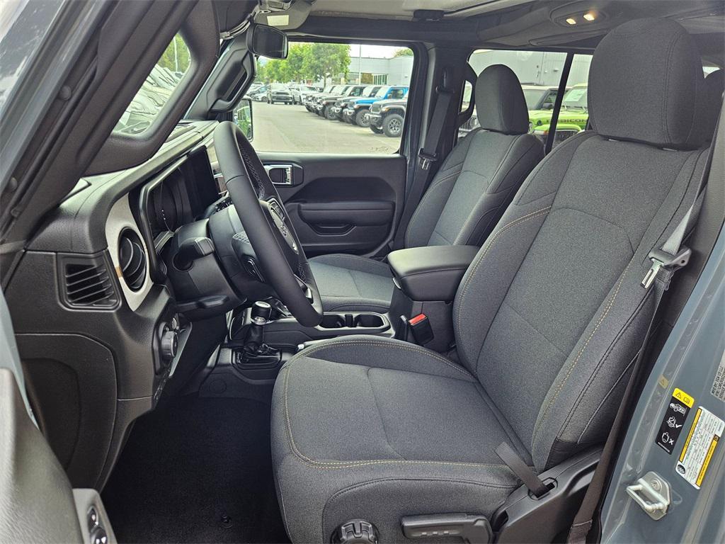 new 2025 Jeep Wrangler car, priced at $44,793