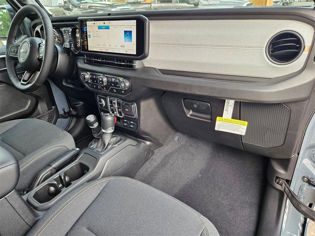 new 2025 Jeep Wrangler car, priced at $44,793