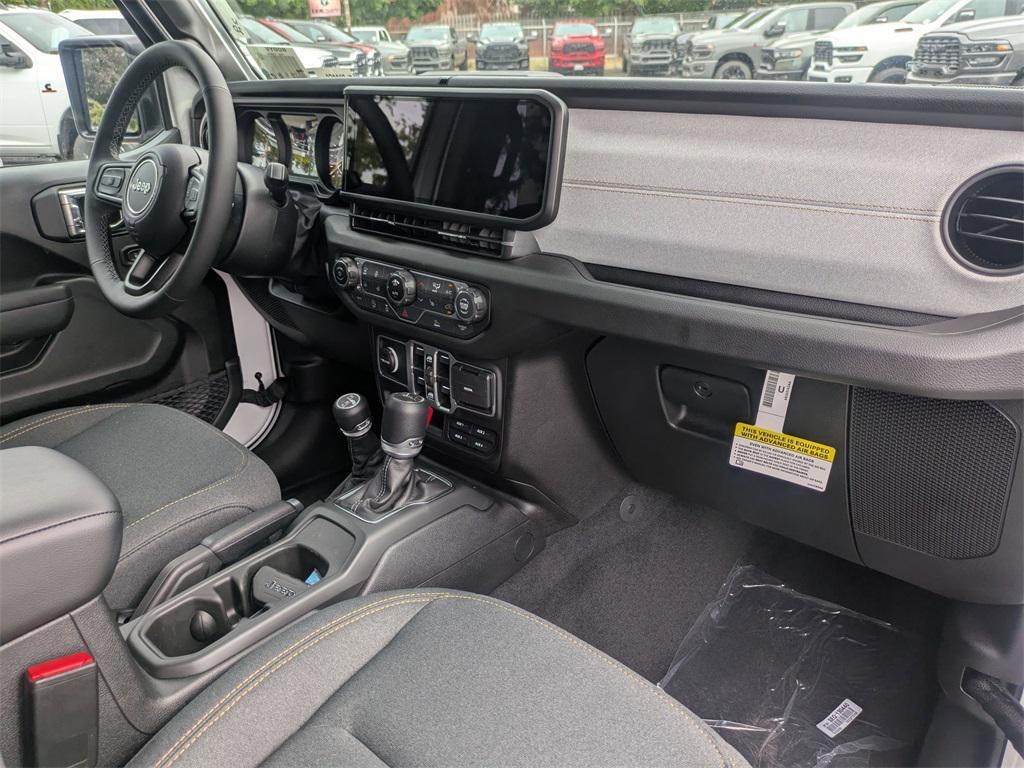 new 2025 Jeep Gladiator car, priced at $41,743