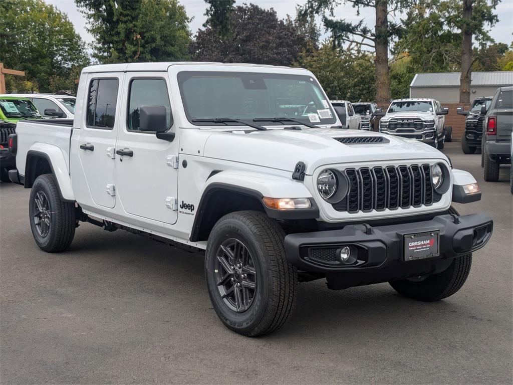 new 2025 Jeep Gladiator car, priced at $41,743