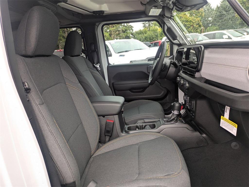 new 2025 Jeep Gladiator car, priced at $41,743