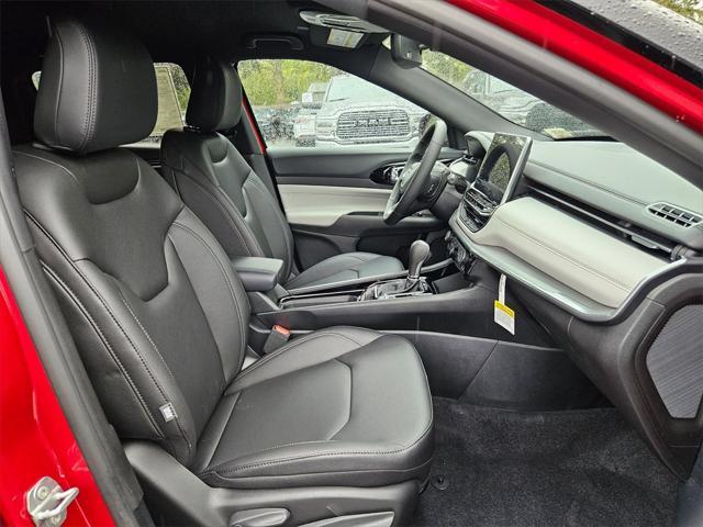 new 2025 Jeep Compass car, priced at $28,993