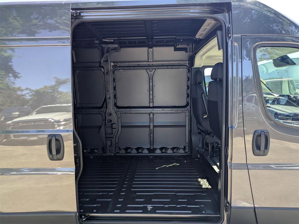 new 2025 Ram ProMaster 2500 car, priced at $44,493