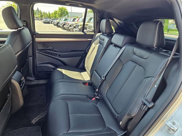 new 2025 Jeep Wagoneer S car, priced at $51,993