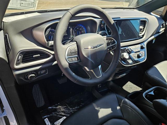new 2025 Chrysler Voyager car, priced at $38,850