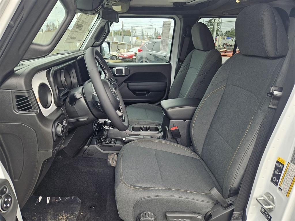 new 2025 Jeep Gladiator car, priced at $44,743