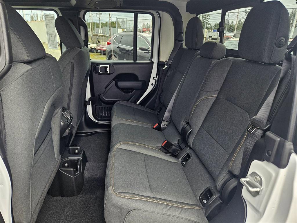 new 2025 Jeep Gladiator car, priced at $44,743
