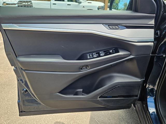 new 2025 Jeep Wagoneer S car, priced at $61,493
