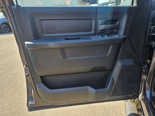 new 2025 Ram 3500 car, priced at $65,993