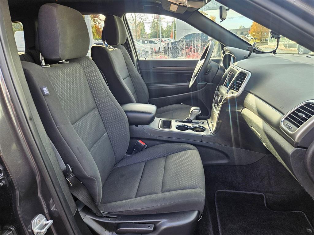 used 2018 Jeep Grand Cherokee car, priced at $21,493