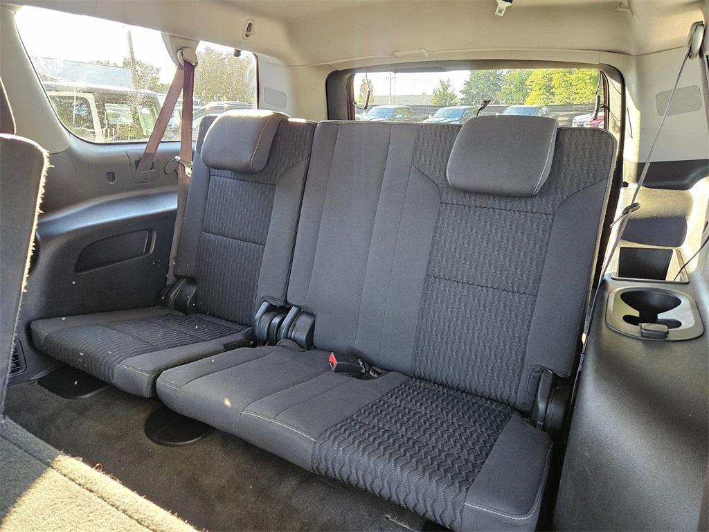 used 2015 GMC Yukon XL car, priced at $19,493