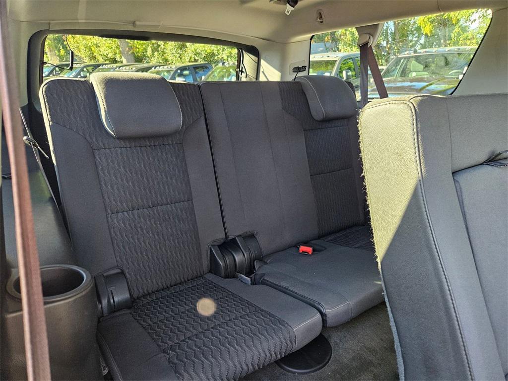 used 2015 GMC Yukon XL car, priced at $19,493